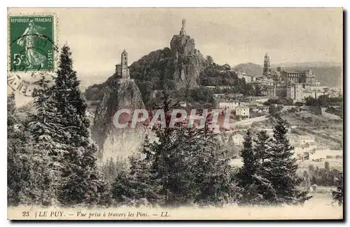 Cartes postales Le Puy vue prise a travers les Pins