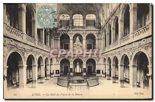 Cartes postales Lyon Le Hall du Palais de la Bourse