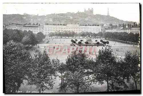 Cartes postales Lyon Place Bellecour