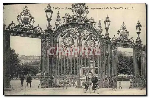 Ansichtskarte AK Lyon Porte monument de la Tete d'Or Velo Cycle