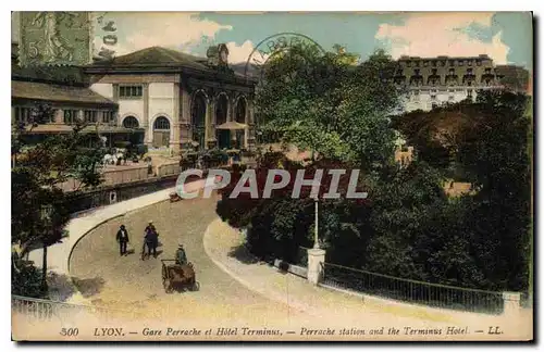 Cartes postales Lyon Gare Perrache et Hotel Terminus