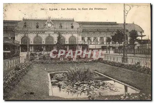 Cartes postales Lyon Les Jardins la Gare des Brotteaux