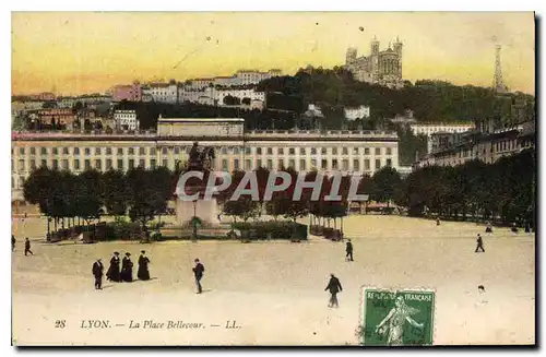 Cartes postales Lyon La Place Bellecour