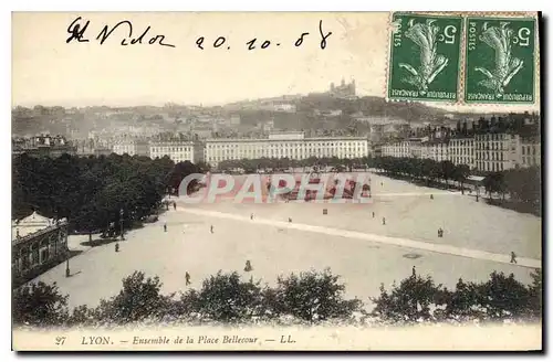 Ansichtskarte AK Lyon Ensemble de la Place Bellecour