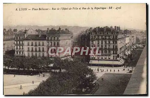 Cartes postales Lyon Place Bellecour Rue de l'Hotel de Ville et Rue de la Republique