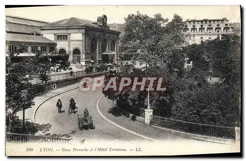 Cartes postales Lyon Gare Perrache et l'Hotel Terminus