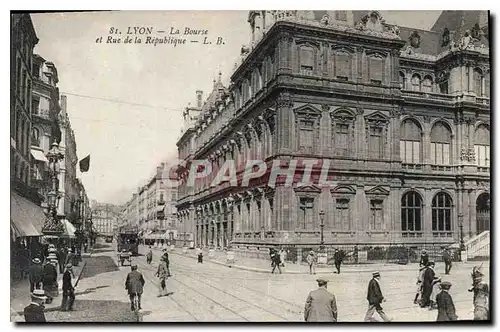 Cartes postales Lyon La Bourse et Rue de la Republique