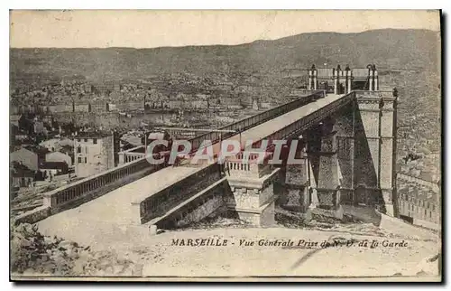 Ansichtskarte AK Marseille Vue generale prise de N D de la Garde