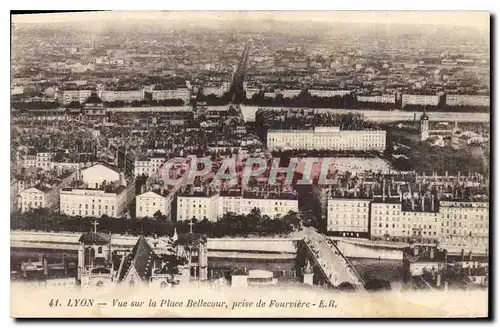 Cartes postales Lyon Vue sur la Place Bellecour prise de Fourviere