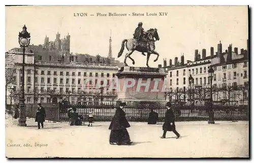 Ansichtskarte AK Lyon Place Bellecour et Statue de Louis XIV