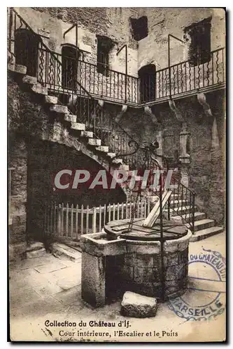 Cartes postales Collection du Chateau d'If Cour interieure l'Escalier et le Puits