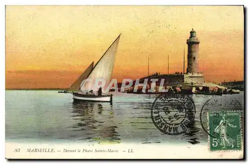 Ansichtskarte AK Marseille Devant le Phare Sainte Marie