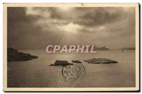 Ansichtskarte AK Marseille Bouches du Rhone Coucher de Soleil sur les Iles du Frioul