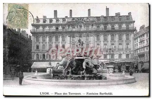 Cartes postales Lyon Place des Terreaux Fontaine Bartholdi