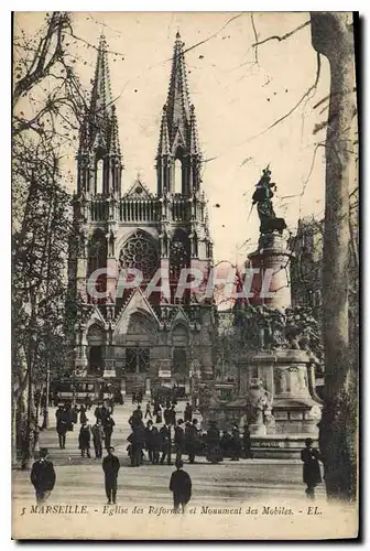 Cartes postales Marseille Eglise des Reformes et Monument des Mobiles