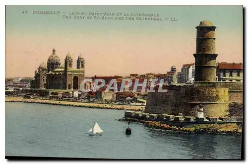 Cartes postales Marseille Le Fort Saint Jean et la Cathedrale