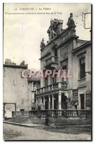 Ansichtskarte AK Tarascon Le Theatre D'une construction moderne et situe au flanc de la Ville