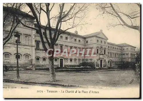 Ansichtskarte AK Tarascon La Charite et la Place d'Armes