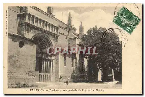 Cartes postales Tarascon Portique et vue generale de l'eglise Ste Marthe