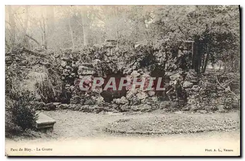 Cartes postales Vernon (Eure) Parc de Bizy La Grotte