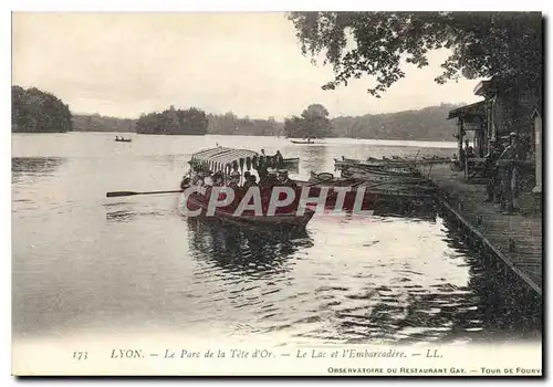 Cartes postales Lyon Le Parc de la Tete d'Or Le Lac et l'Embarcadere