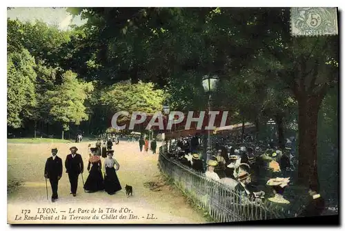 Cartes postales Lyon Le Parc de la Tete d'Or Le Rond Point et la Terrasse du Chalet des Iles