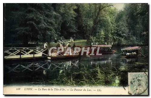 Cartes postales Lyon Le Parc de la Tete d'Or Le Passeur du Lac