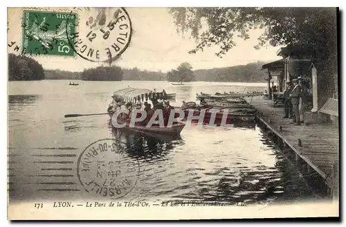 Ansichtskarte AK Lyon Le Parc de la Tete d'Or Le Lac et l'Embarcadere