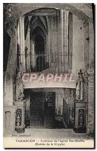 Ansichtskarte AK Tarascon Interieur de l'Eglise Ste Marthe Entree de la Crypte