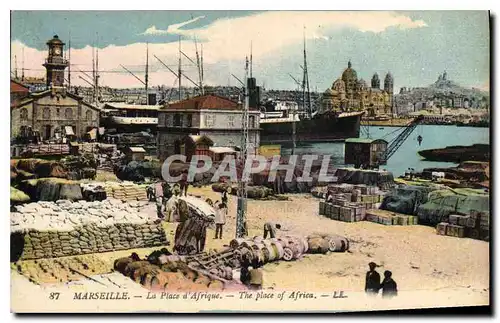 Ansichtskarte AK Marseille la place d'Afrique
