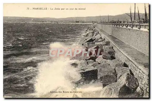 Cartes postales Marseille la Jetee par un jour de Mistral