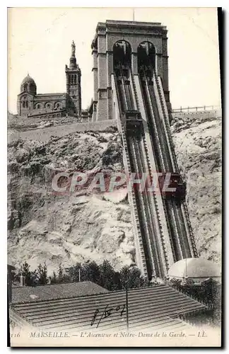 Ansichtskarte AK Marseille l'Ascenseurs et Notre Dame de la Garde