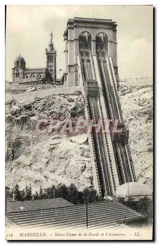 Ansichtskarte AK Marseille Notre Dame de la Garde et l'Ascenseurs