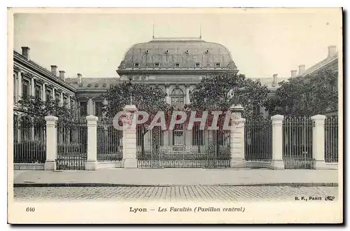 Cartes postales Lyon Les Facultes Pavillon Central