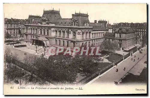 Cartes postales Lyon La Prefecture et Ensemble des jardins