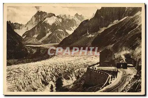 Cartes postales Chamonix Mont Blanc (Hte Savoie) La Mer de Glace vue de l'Hote du Montenvers