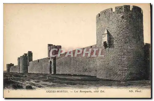 Ansichtskarte AK Aigues Mortes Les Remparts Cote Est