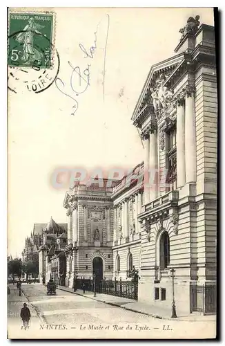 Ansichtskarte AK Nantes La Musee et Rue du Lycee