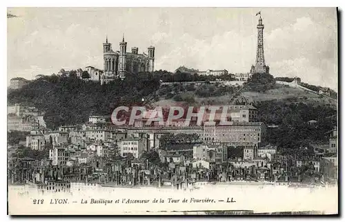 Cartes postales Lyon La Basilique et l'Ascenseur de la Tour de Fourviere