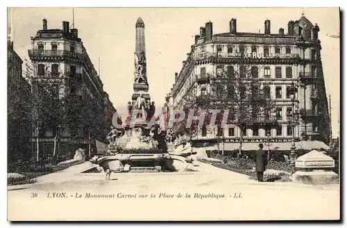 Cartes postales Lyon Le Monument Carnot sur la Place de la Republique