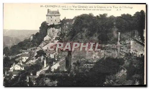 Cartes postales Chinon (I et L) Vue generale vers le Chateau et la Tour de l'Horloge