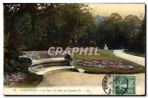 Ansichtskarte AK Compiegne Le Parc et le Banc de Napoleon Ier