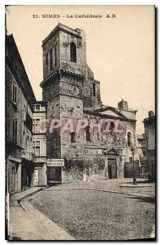 Cartes postales Nimes La Cathedrale