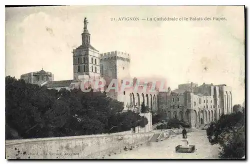 Cartes postales Avignon (Vaucluse) La Cathedrale et le Palais des Papes