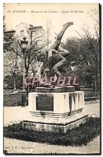 Ansichtskarte AK Avignon Monument des Lutteurs Square St Martial Lutte