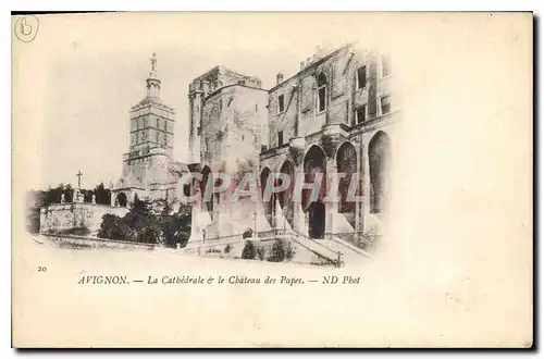 Cartes postales Avignon la cathedrale et le chetau des Papes