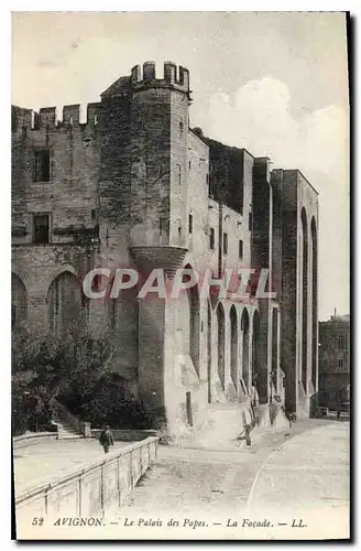 Cartes postales Avignon le palais des Papes la facade