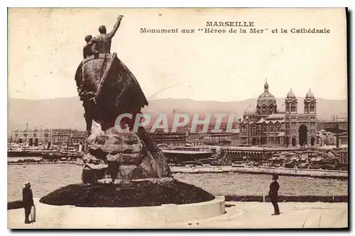 Ansichtskarte AK Marseille Monument aux Heros de la Maer et la Cathedrale