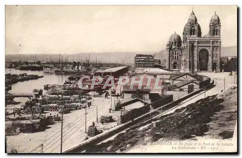 Ansichtskarte AK Marseille Le Quai et le Port de la Joliette la Cathedrale