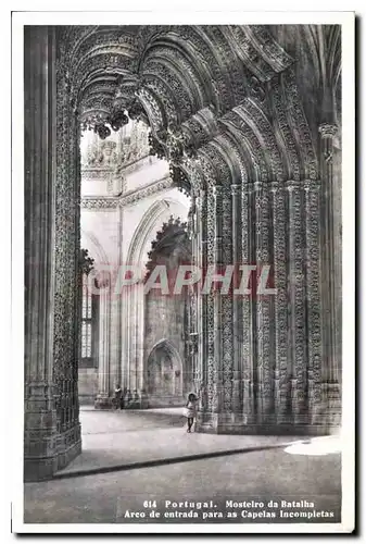 Cartes postales moderne Portugal Mosteiro da Batalha Arco de entrada para as Capelas Incompletas